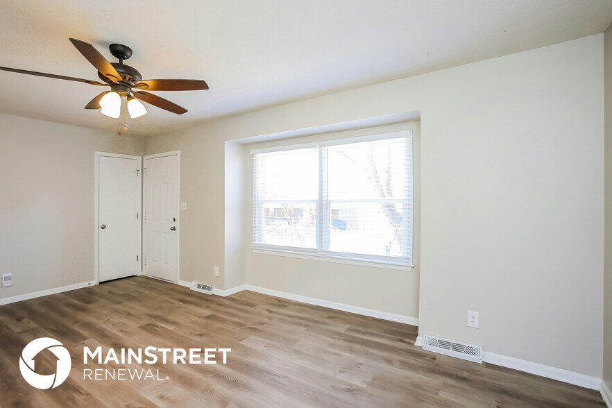 Building Photo - 7709 NW Milrey Dr