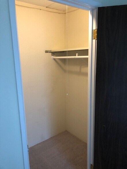 Building Photo - 46 Cochituate Rd