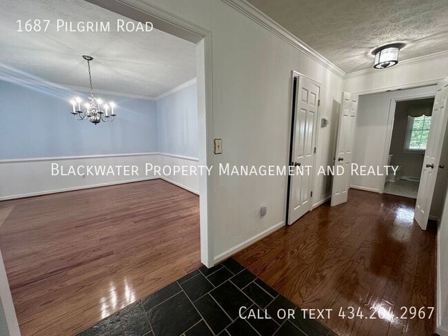 Building Photo - 1687 Pilgrim Rd