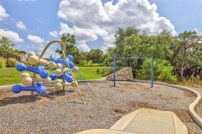 Building Photo - 15909 Villa Frontera Dr