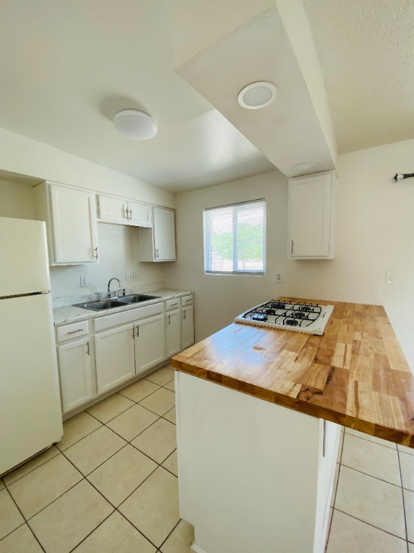 Building Photo - 9101 Tenango Dr