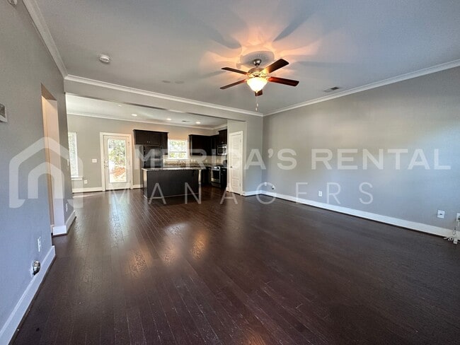 Building Photo - Townhome for Rent in Chelsea! Available to View Now!