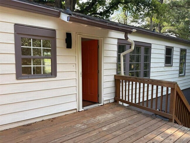 Building Photo - 2093 Verbena St NW