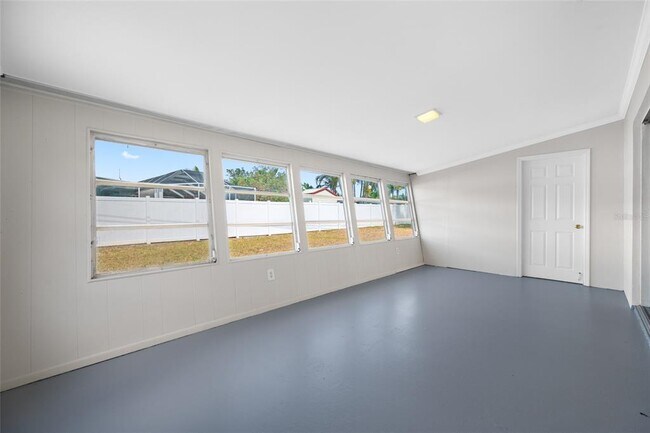Building Photo - 5056 42nd St S