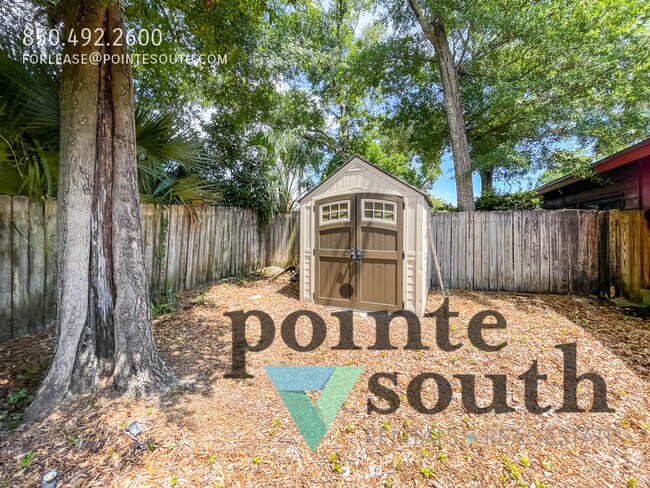 Building Photo - 3300 S Sugartree St