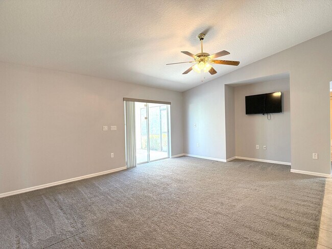 Building Photo - 310 White Ibis Ln