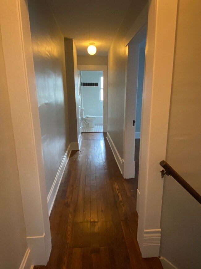 Building Photo - 337-339 Mithoff