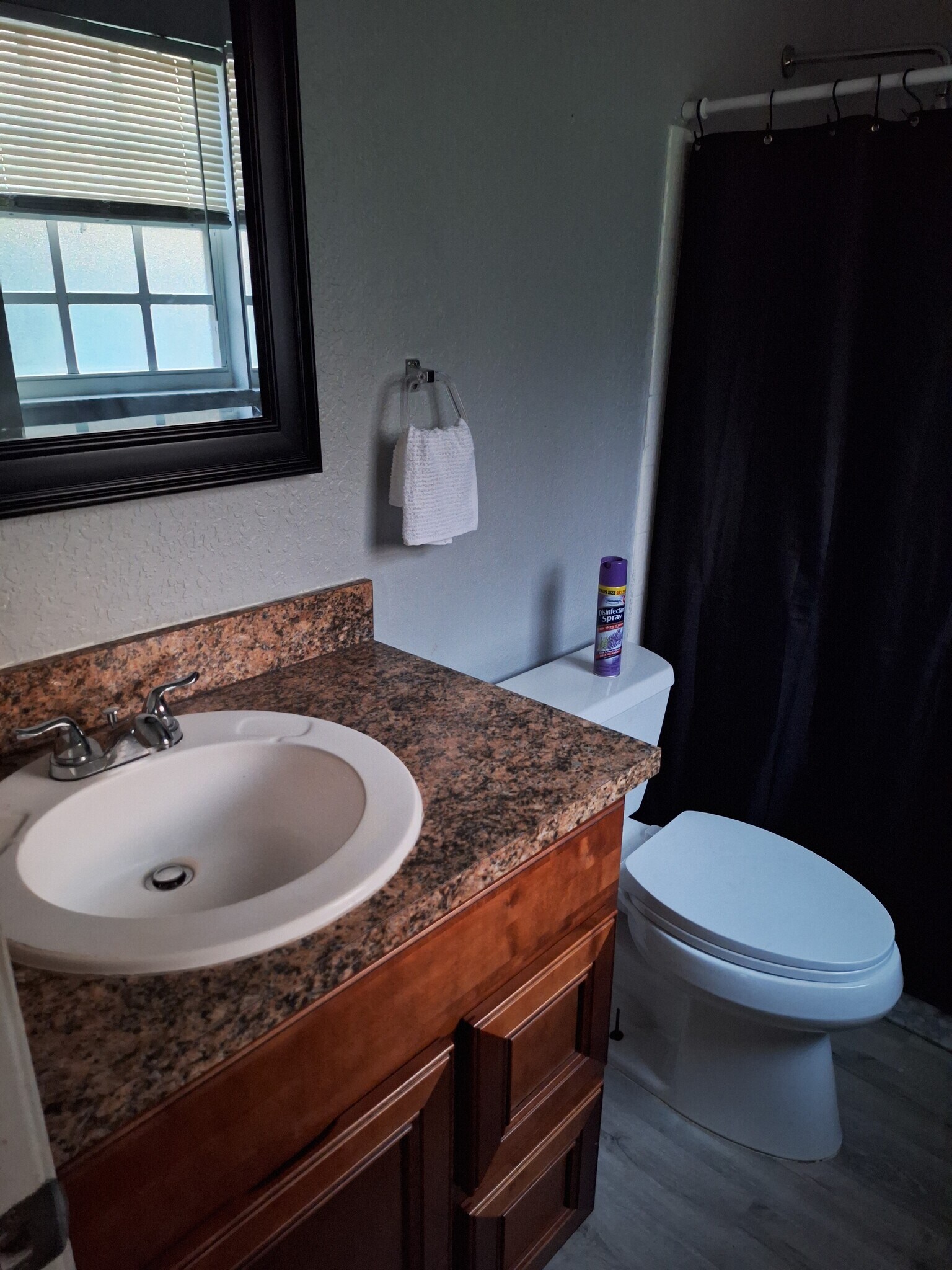 Building Photo - 1295 Schumann Dr