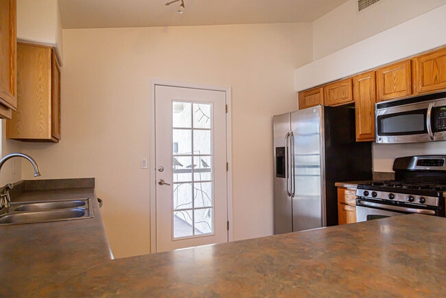 Building Photo - 5436 W Dove of Peace Dr