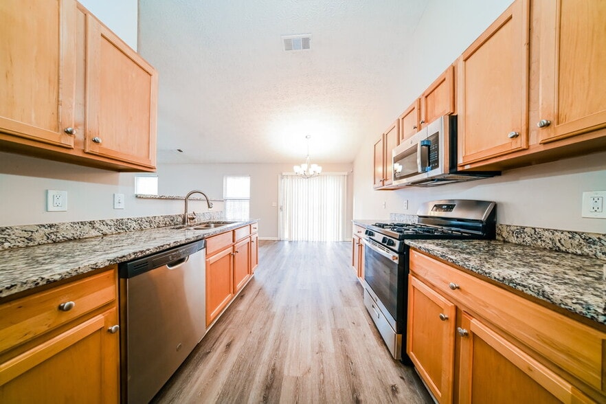 Building Photo - 5324 Paddington Ln