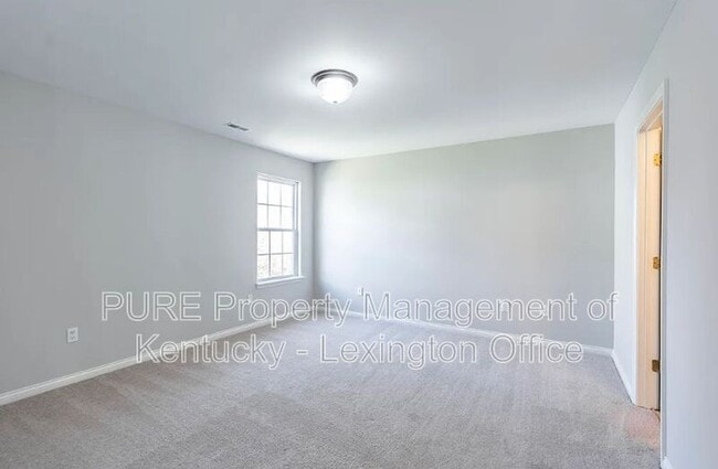 Building Photo - 4640 Riverman Way