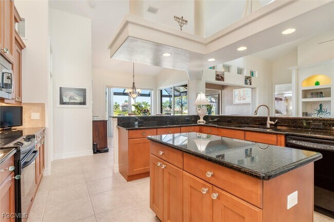 Building Photo - 11768 Lady Anne Cir