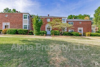Building Photo - 100 Lewis Dr