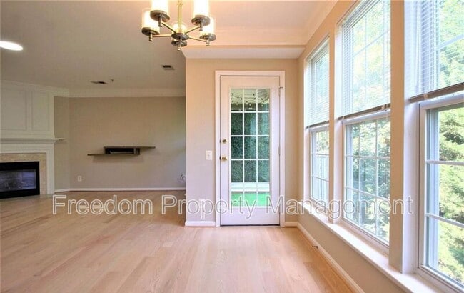 Building Photo - 12624 Fair Crest Ct