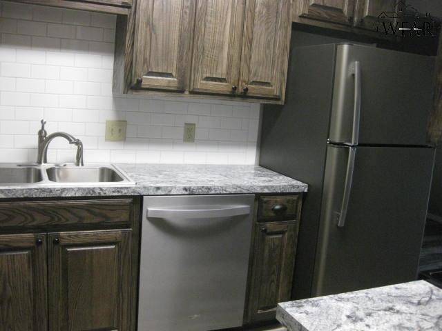 Building Photo - 11 Lackland Cir