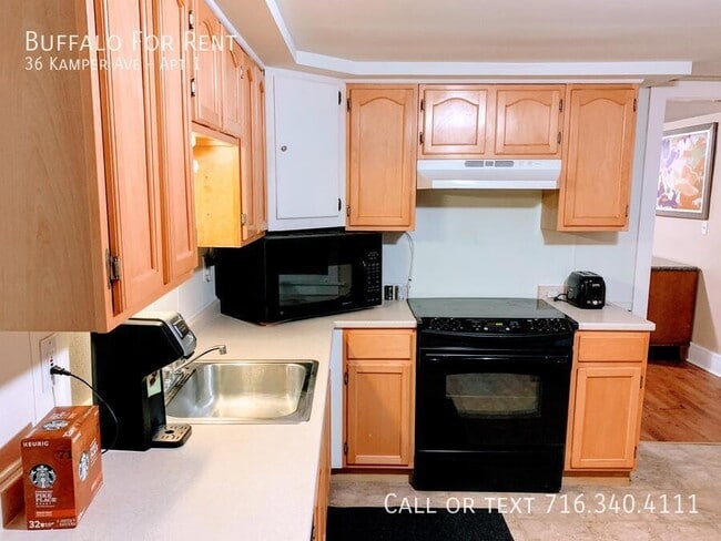 Building Photo - 36 Kamper Ave