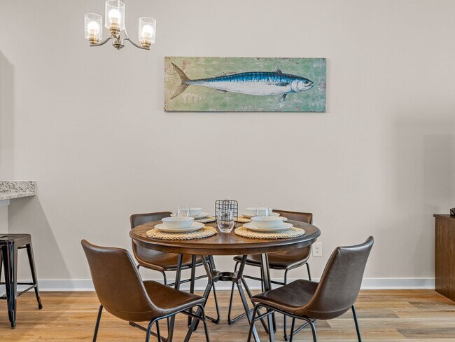 Building Photo - Townhome in Sneads Ferry