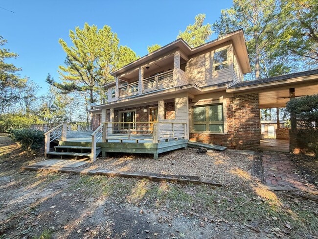 Building Photo - 5 Bed 3 Bath Home in Ruston