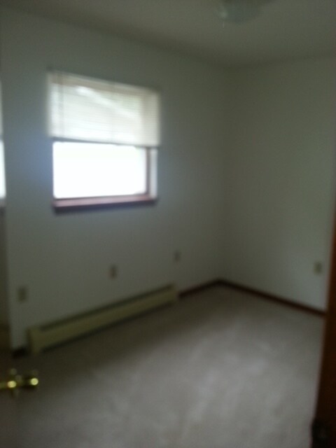 Building Photo - 505 Winola Rd