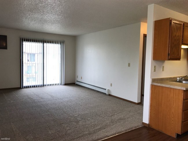 Building Photo - 2835 Hawken St