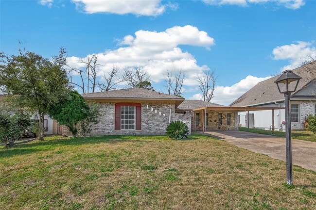 Building Photo - 10607 Bainbridge St