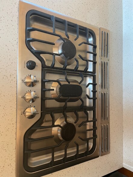 Building Photo - 11008 US-301