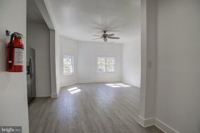 Primary Photo - 23 Prospect St