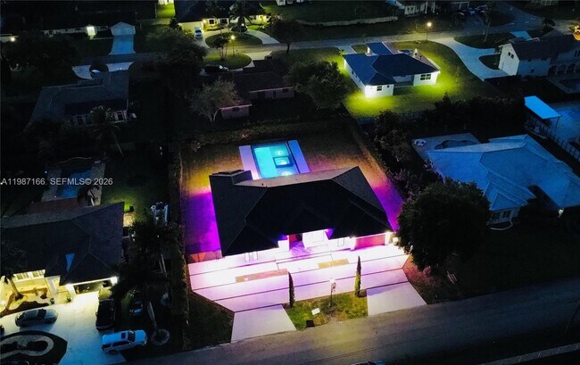 Building Photo - 19880 SW 134th Ave