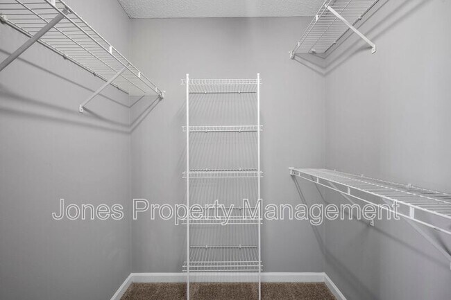 Building Photo - 1522 Union Rd