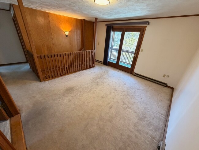 Building Photo - Barrington Brick House