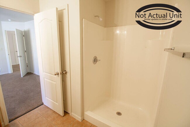 Building Photo - 1500 Bodie Dr