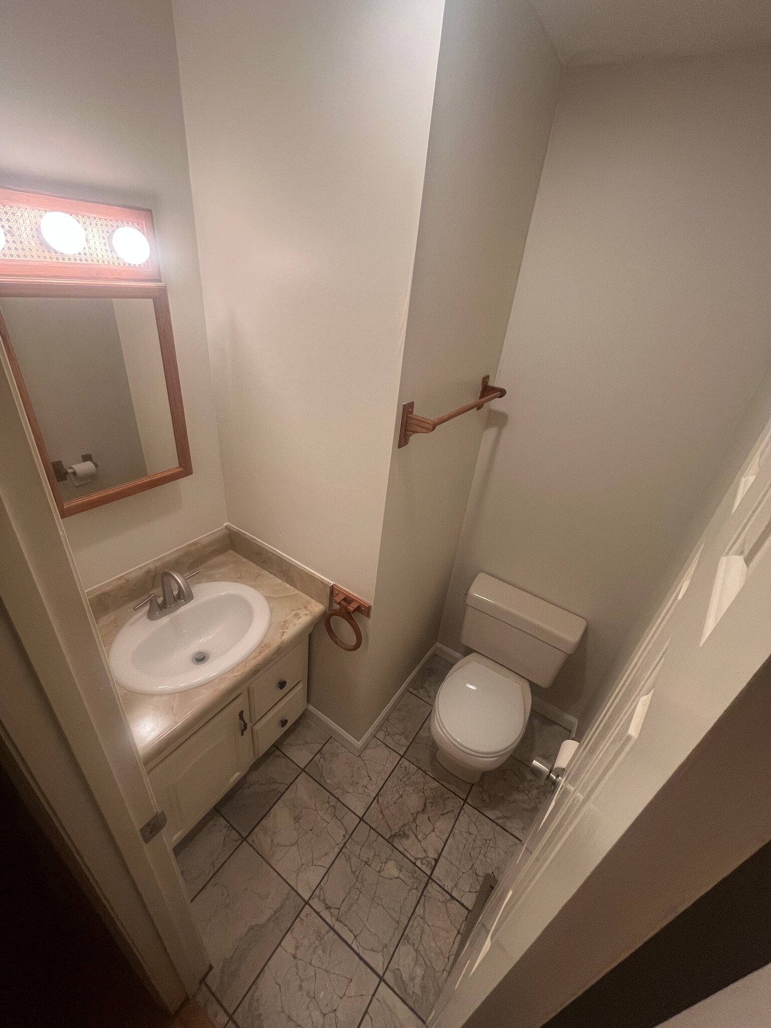 Building Photo - 5 Werner Ct