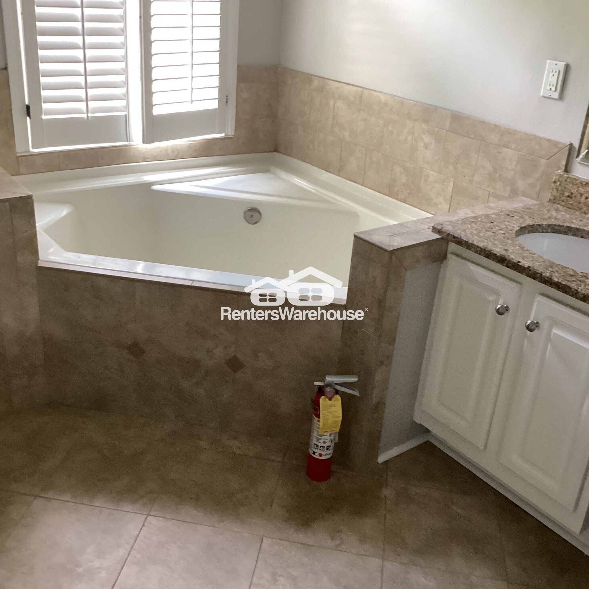 Building Photo - 2983 Rosebrook Dr
