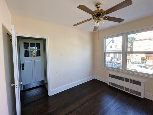 Building Photo - 1678 Bay Ridge Ave