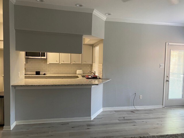 Building Photo - 5515 Strack Rd