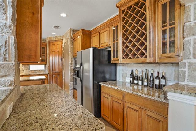 Building Photo - 446 High Point Dr