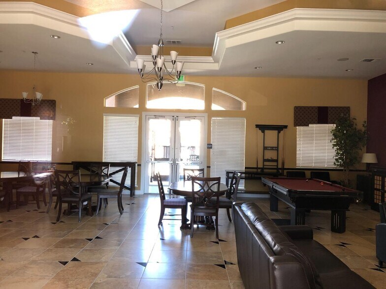 Club House - 2001 Club Center Dr