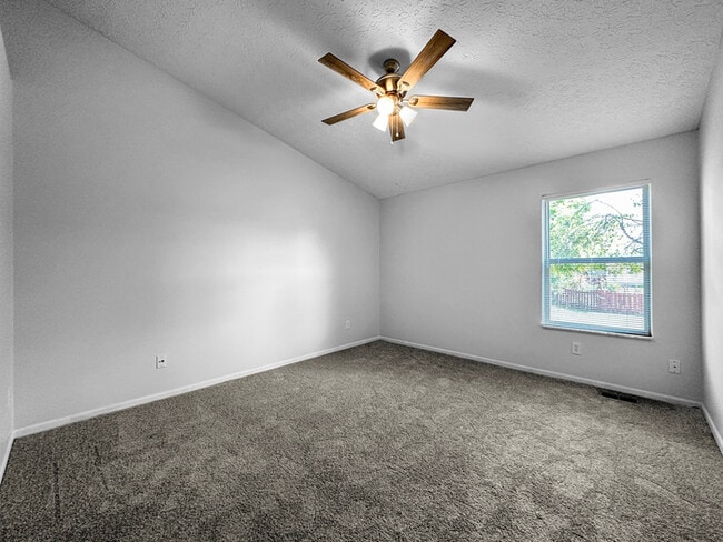 Building Photo - 9030 Trinity Cir