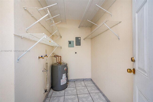 Building Photo - 201 NW 34th Ave