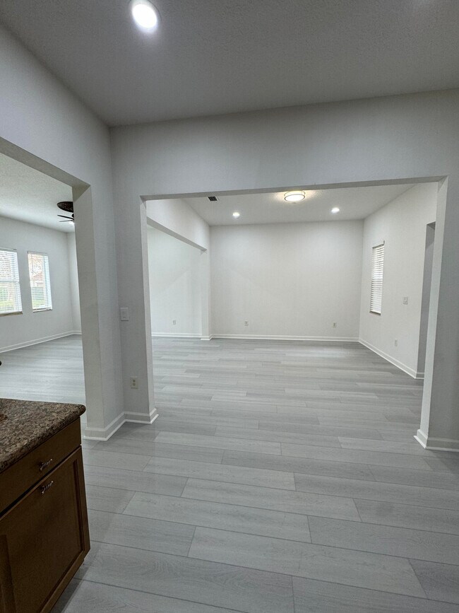 Building Photo - 6074 NW 116th Dr