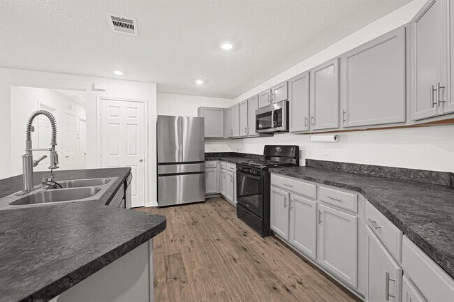 Building Photo - 6826 Beck Canyon Dr