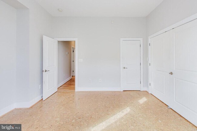 Building Photo - 500 M St NW