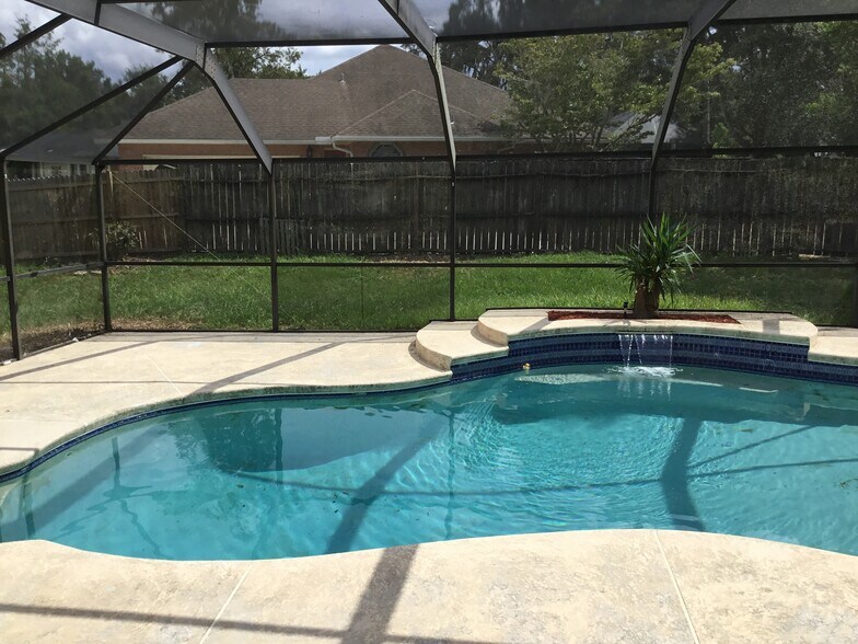 Building Photo - 1000 Marble Ridge Dr