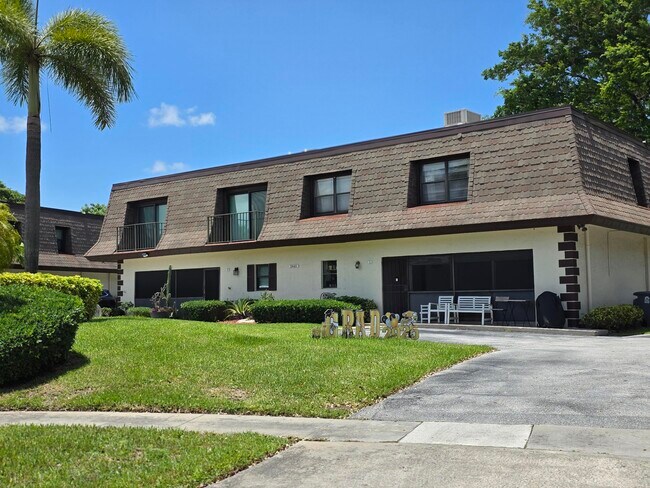 Building Photo - 9460 SW 61st Way