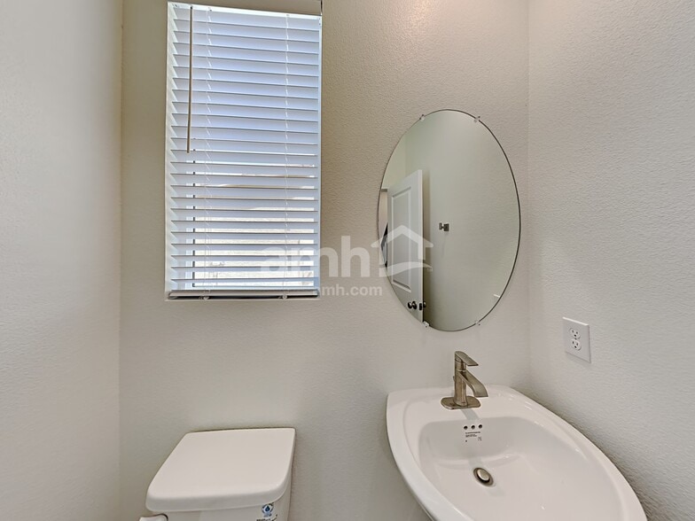 Building Photo - 707 Sienna Rising Dr