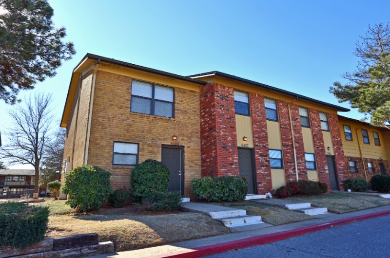 Building Photo - 6370 W Wilshire Blvd