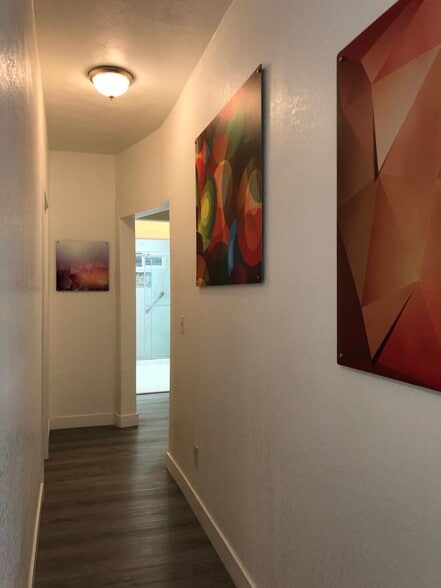 Living Room - Corridor - 115 N San Gabriel Blvd