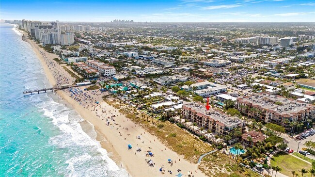 Building Photo - 4444 El Mar Dr