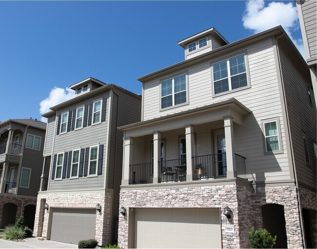 Primary Photo - 1763 Monarch Ridge Dr