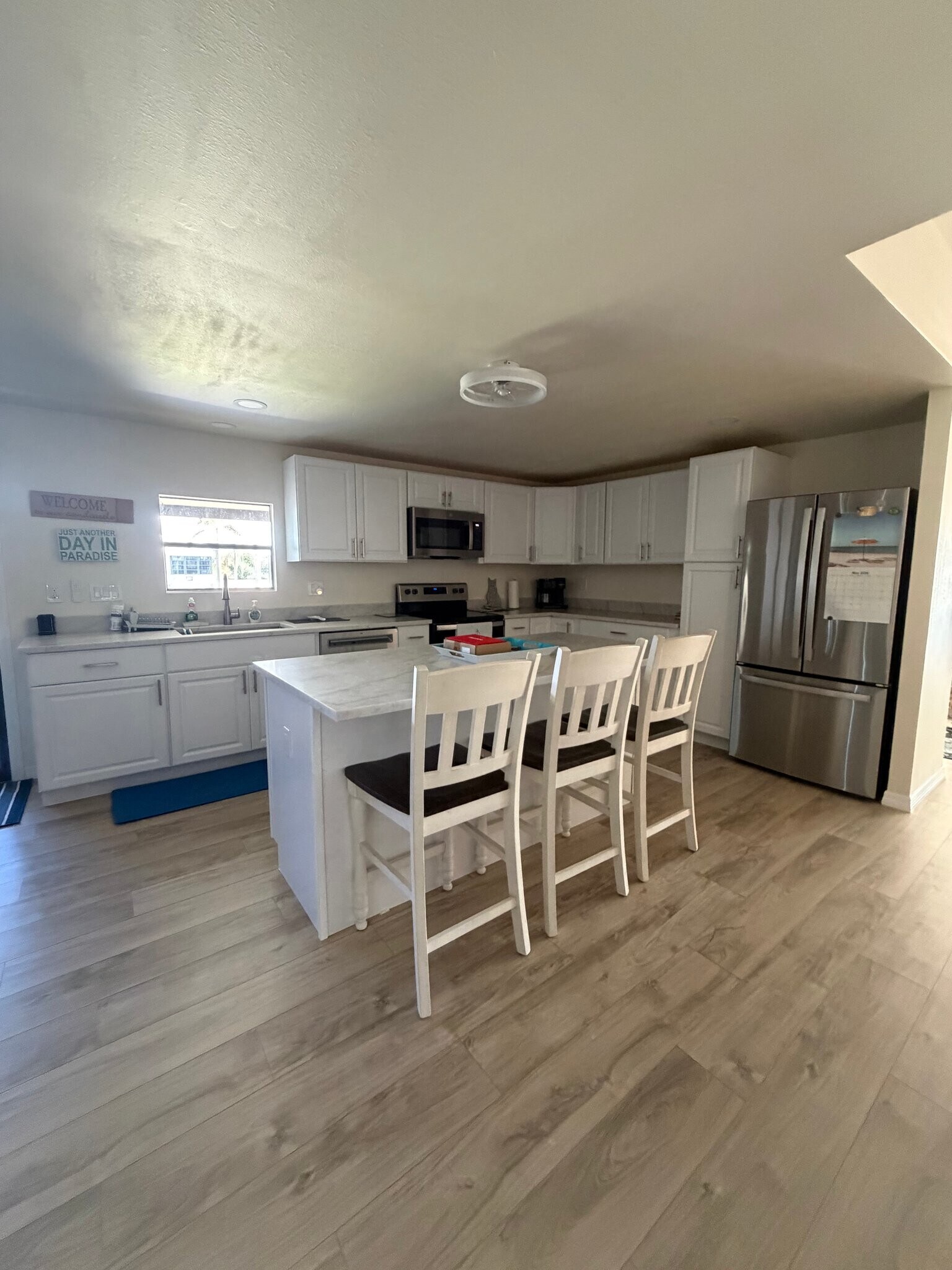Building Photo - 75 Kiowa Dr N